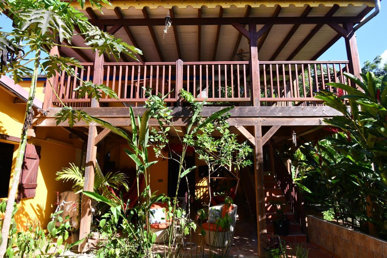 GITES de L'ECOMUSEE CREOLE Sainte-Rose Exterior foto