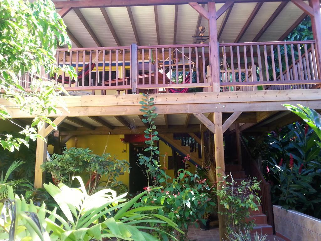 GITES de L'ECOMUSEE CREOLE Sainte-Rose Exterior foto